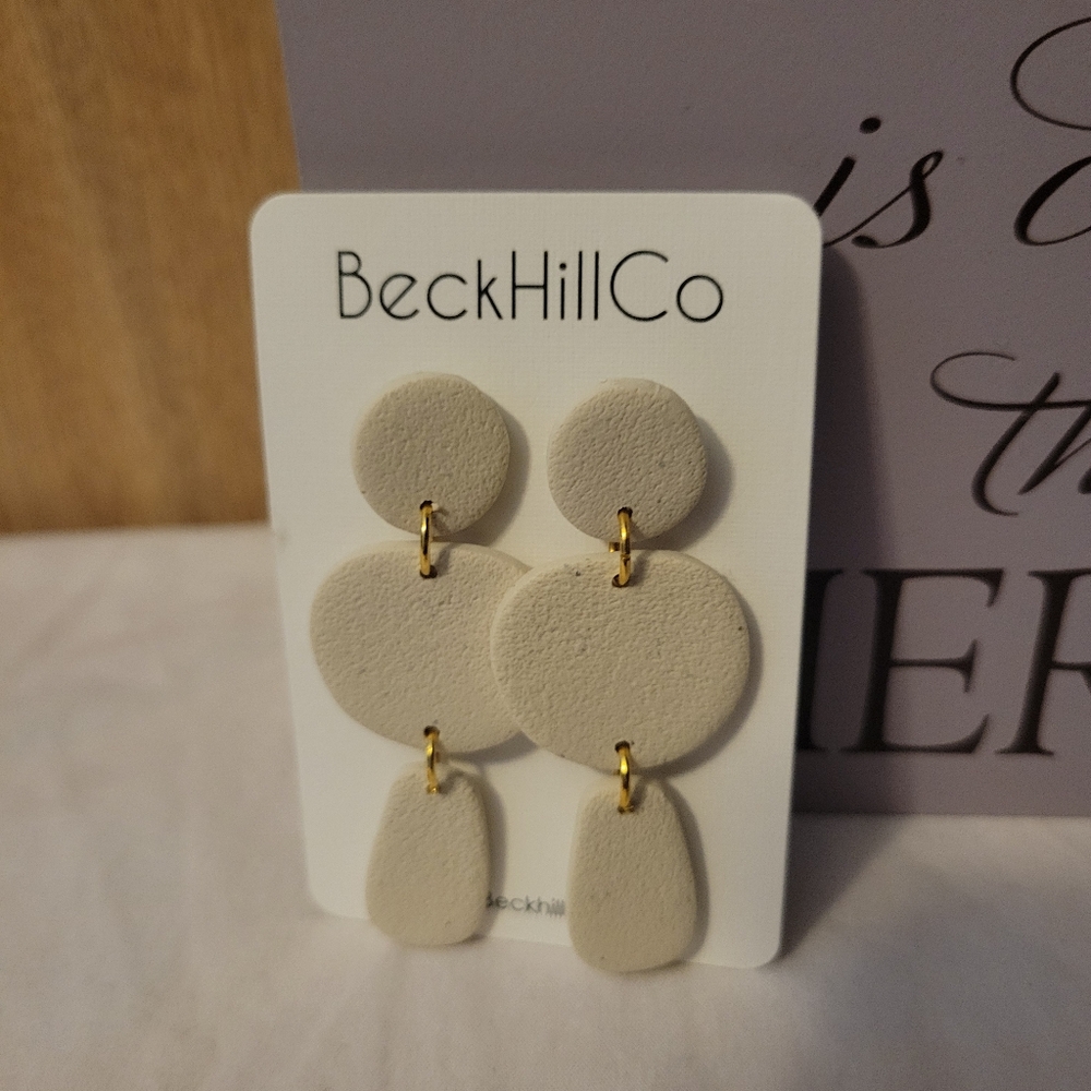 BeckHillCo Cream Dangle Earrings